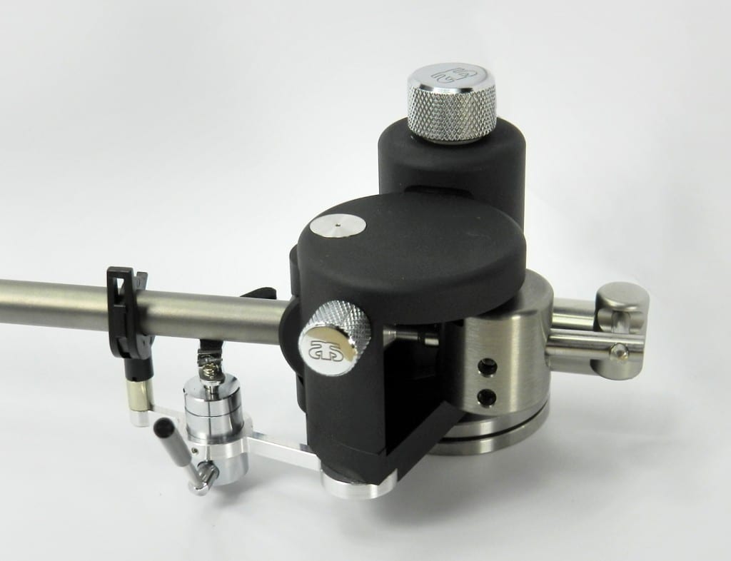 AQUILAR_Tonearm_3