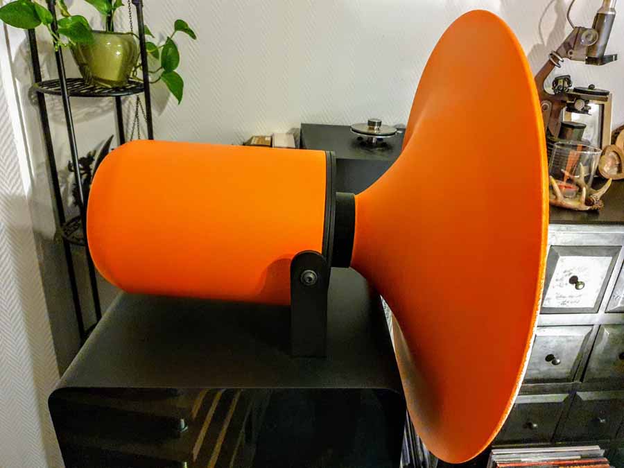 horns symphony speakers