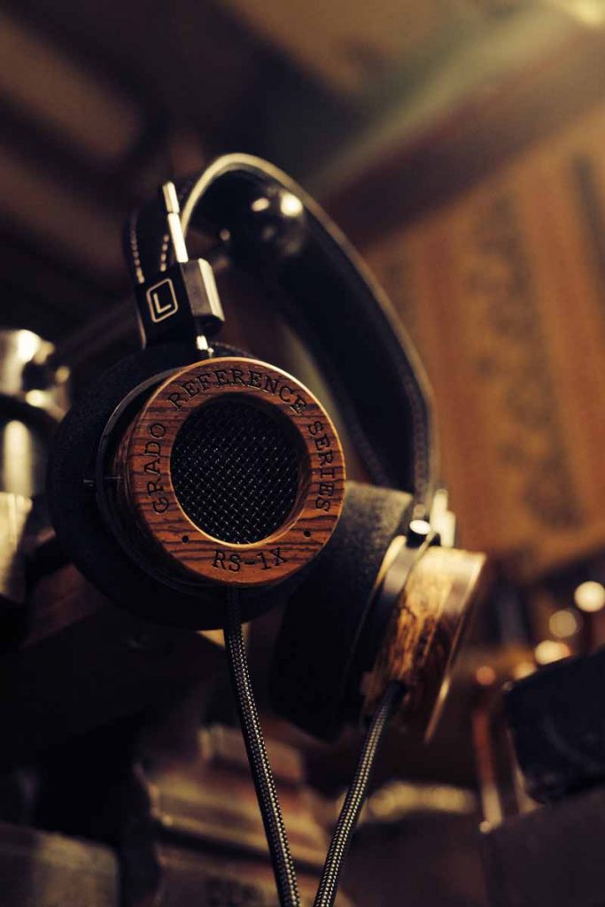 Grado RS1x And Grado RS2x Wooden Headphones | Hifi Pig