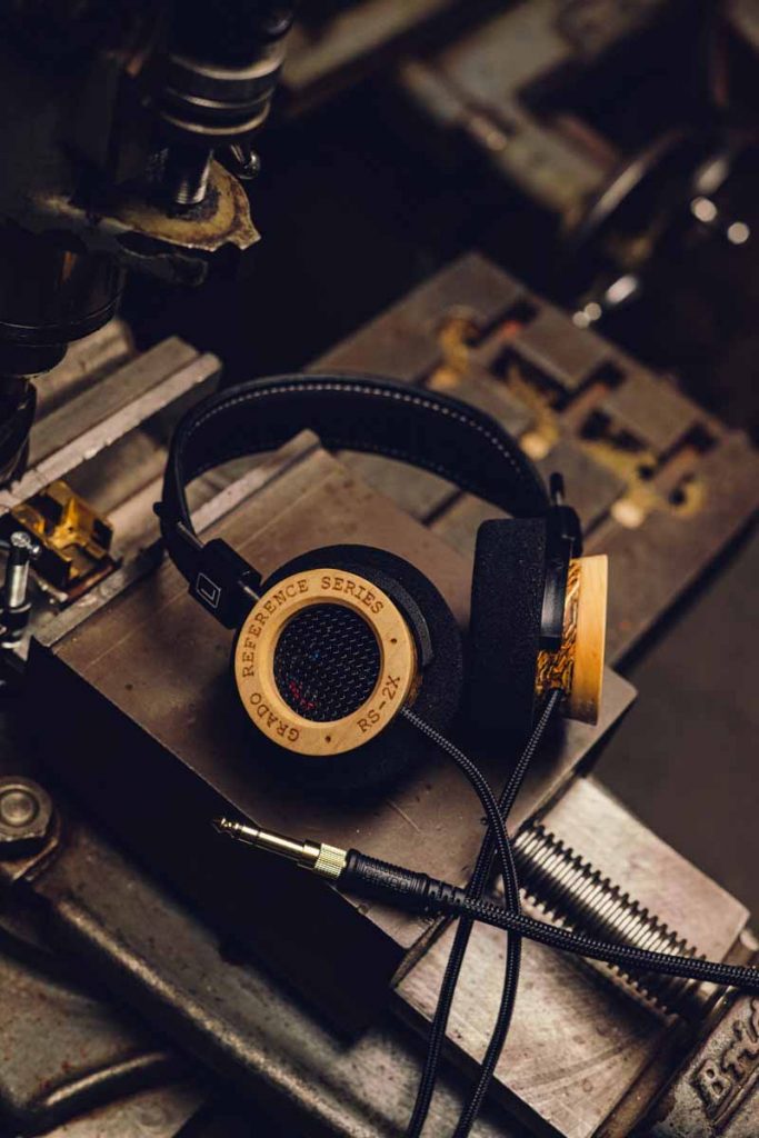 Grado RS1x And Grado RS2x Wooden Headphones | Hifi Pig