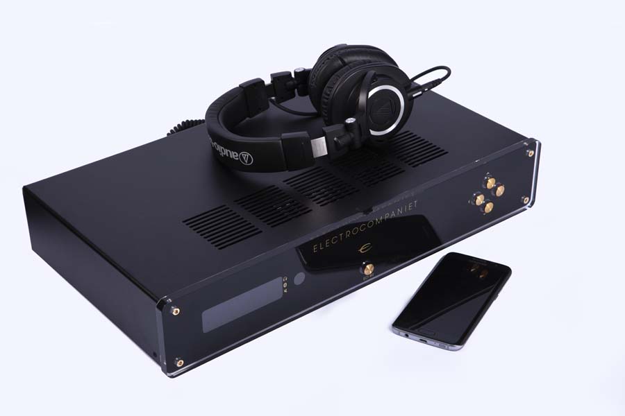 Electrocompaniet ECI 80D Integrated Amplifier headphones