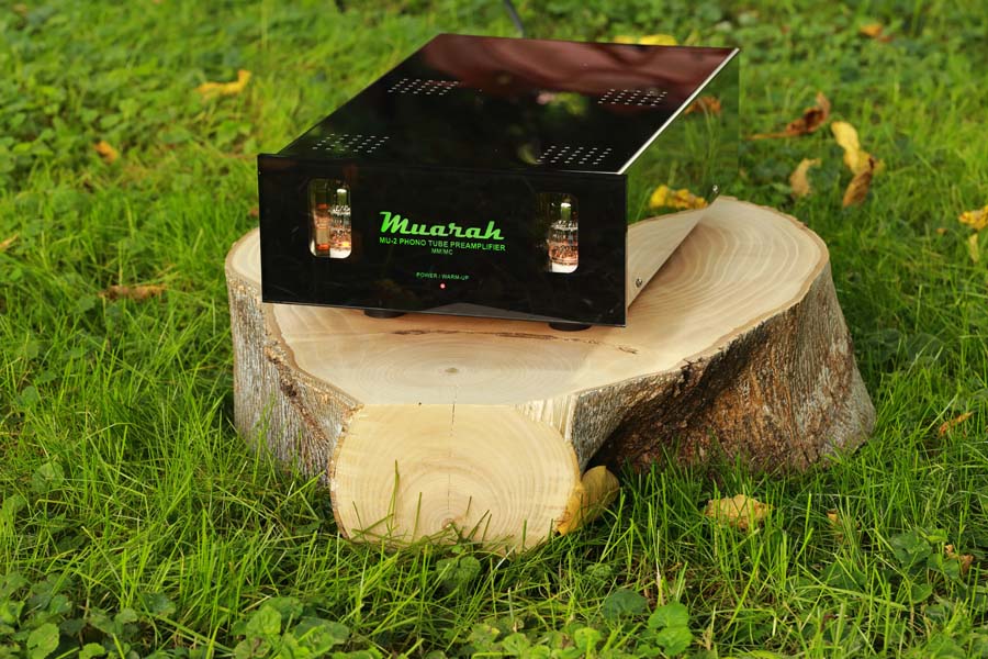 Muahara phono outside